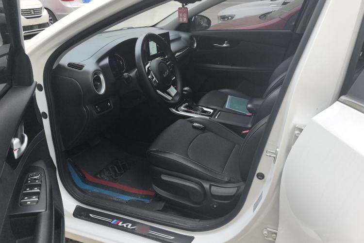 Used Kia K3 2021 Revised 1.5L CVT Fashion Edition Driver Seat