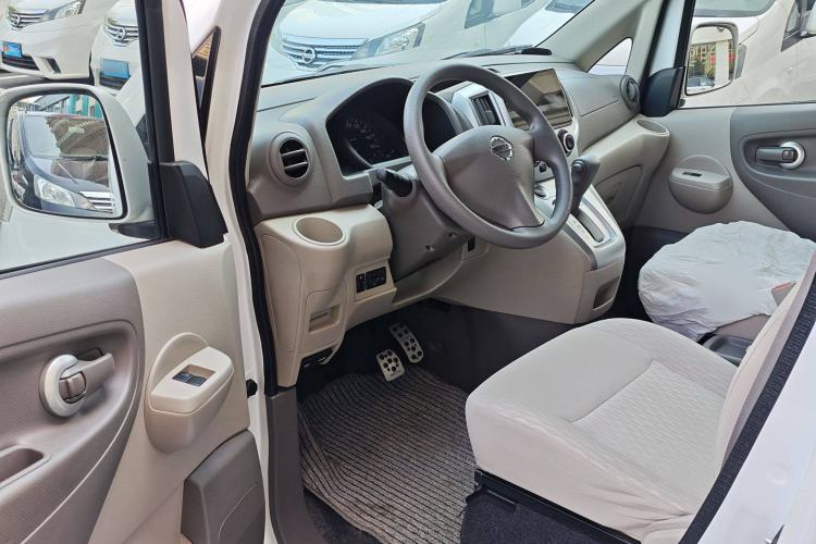 Used Nissan NV200 2018 1.6L CVT Luxury Model
