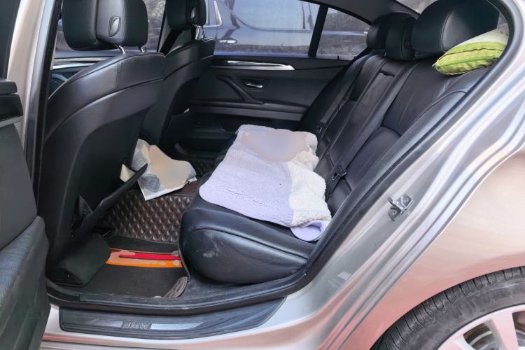 Used BMW 5 Series 2012 530Li Leading Model Left Rear Seat