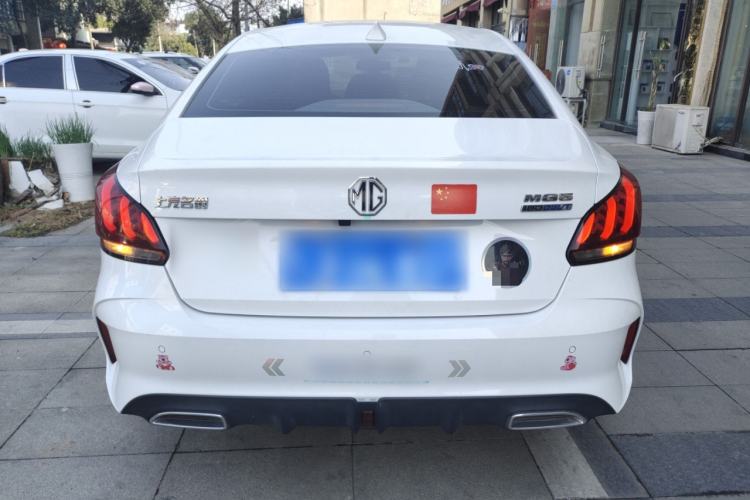 Used MG 5 2021 Revised Version 180 DVVT CVT Youth Luxury Edition
