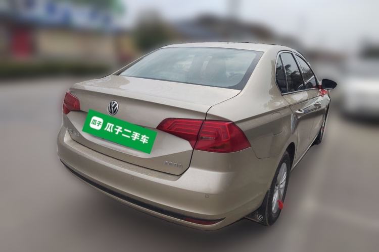 Used Volkswagen Bora 2017 1.6L Manual Fashion Model
