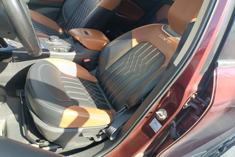 Used Soueast DX7 2017 1.5T Automatic Glory Edition Left Front Seat