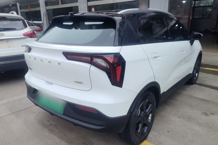 Used Geometry E Firefly 2024 401 km Fluorescent Rear Right 45 Deg