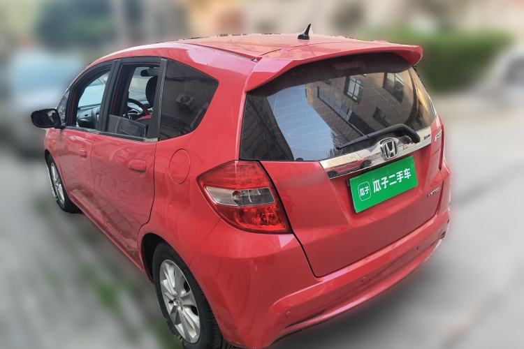 Used Honda Fit 2011 1.5L Automatic Luxury Edition Rear Left 45 Deg