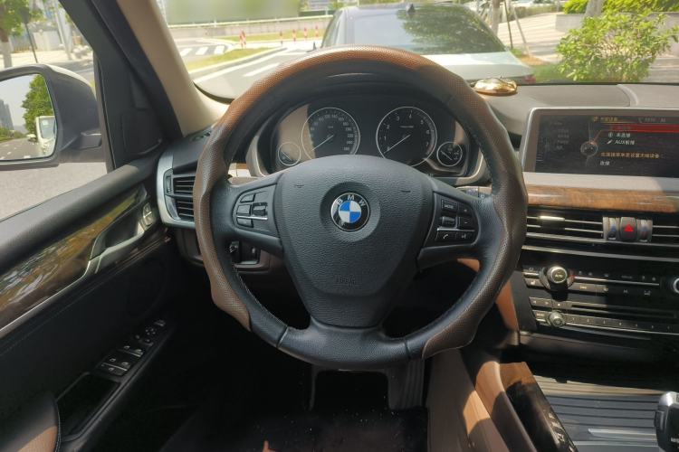 Used BMW X5 2015 xDrive28i