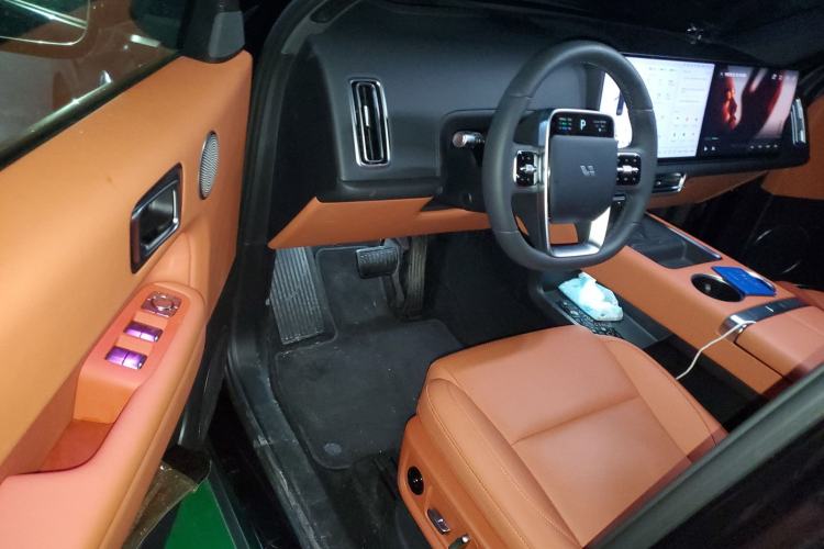 Used Li Auto L6 2025 Pro Smart Refresh Edition Driver Seat