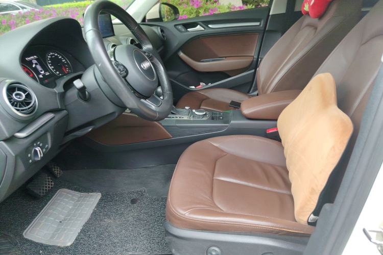 Used Audi A3 2014 Limousine 35 TFSI Automatic Comfort Model Left Front Seat