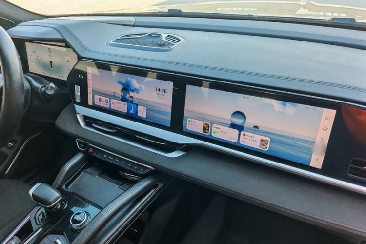 Used Geely Auto Monjaro L 2024 2.0TD High-Power Automatic Two-Wheel Drive Yunqi Version Interior 3