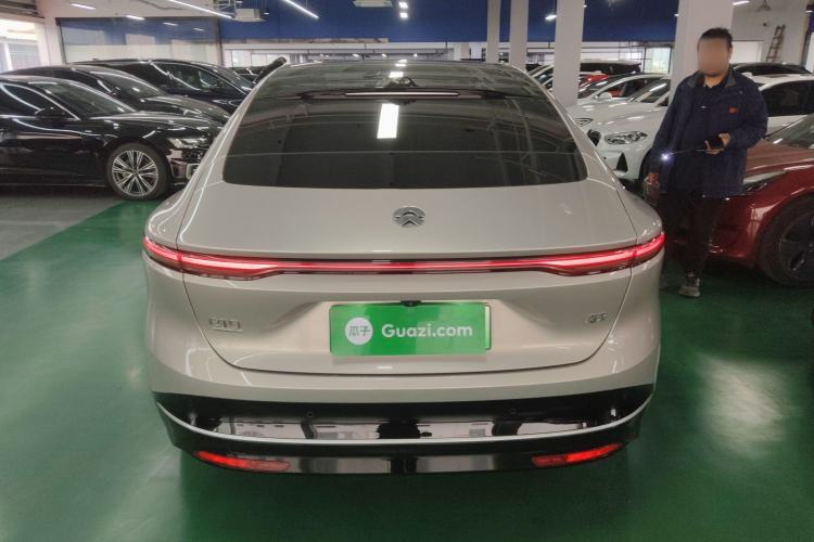 Used Nio ET9 2025 100kWh Signature Edition Rear