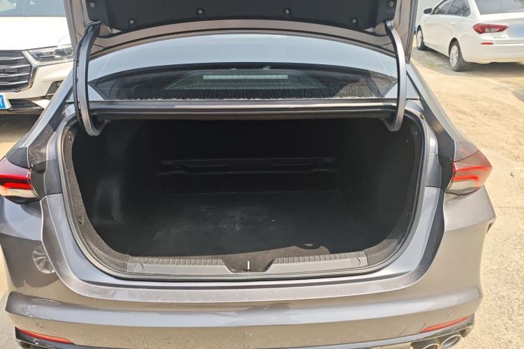 Used GAC Trumpchi EMPOW 2021 270T DCT J15 Version
