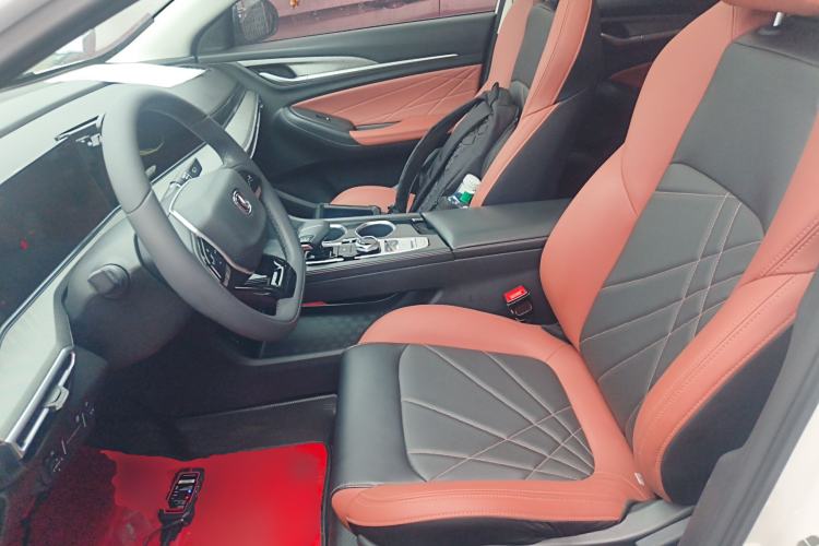 Used Changan Eado 2022 PLUS Blue Whale NE 1.4T GDI DCT Prestige Edition