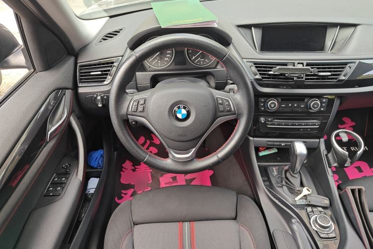 Used BMW X1 2013 sDrive18i Sport Design Package