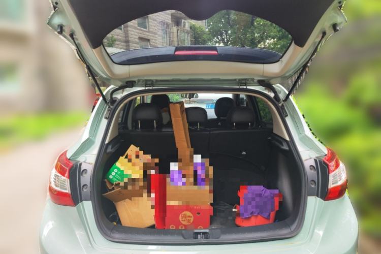 Used Nissan Tiida 2023 1.6L CVT Smart Drive Version Trunk