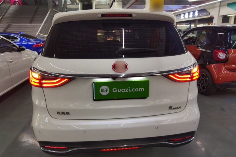 Used BYD Song MAX 2017 1.5T Automatic Smart Connect Elite 7-Seater
