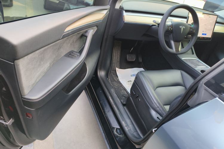 Used Tesla Model Y 2022 Revised Version Long-Range All-Wheel Drive