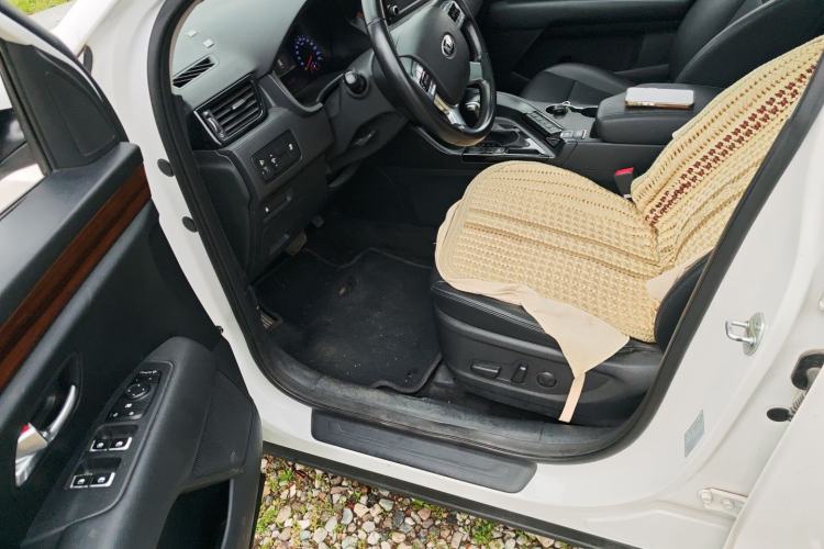 Used Kia KX7 2017 2.4L Automatic 2WD GLS 5-Seater Driver Seat