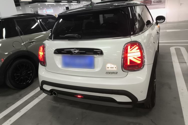 Used MINI MINI 2023 Updated 1.5T COOPER Artist
