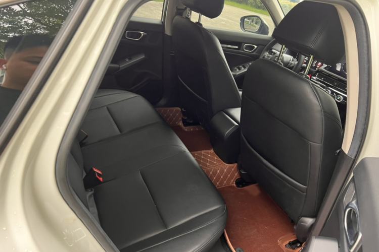 Used Honda Civic 2022 240TURBO CVT Dynamic Edition Interior 3