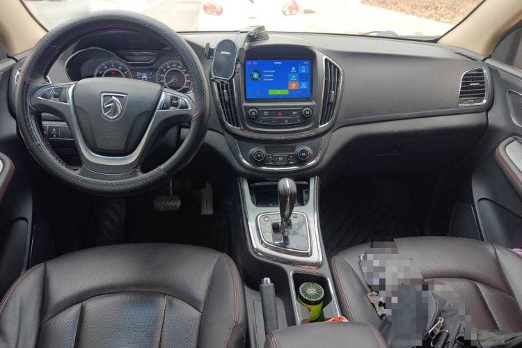 Used Baojun 560 2016 1.8L iAMT Luxury Model
