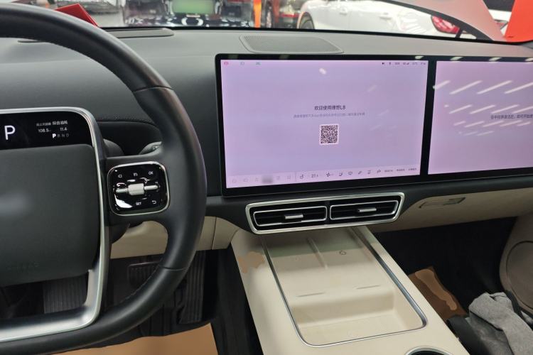 Used Li Auto L8 2023 Pro Model
