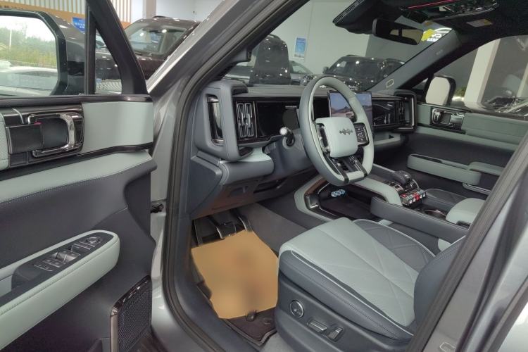 Used Formula Leopard Leopard 5 2025 TianShen Intelligent Driving Ultra Edition