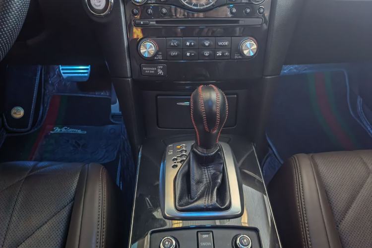 Used Infiniti QX70 2013 3.7L Standard Edition
