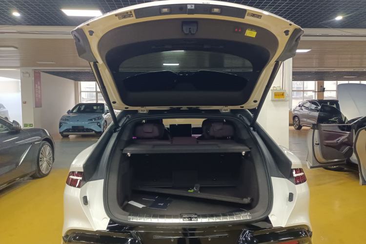 Used Denza Z9GT 2024 1100 Four-Wheel Drive Ultra Version