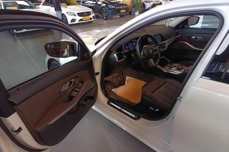 Used BMW 3 Series 2022 325Li M Sport Night Edition Package
