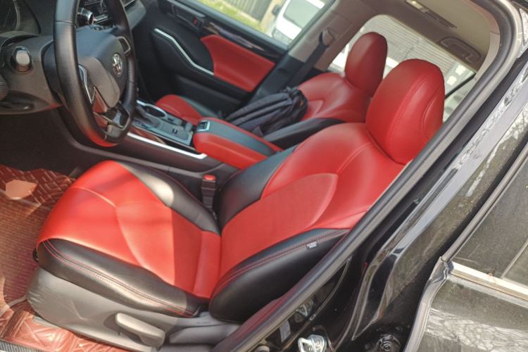 Used Toyota Highlander 2022 Dual-Engine 2.5L Two-Wheel Drive Elite Edition 5 Seats Left Front Seat