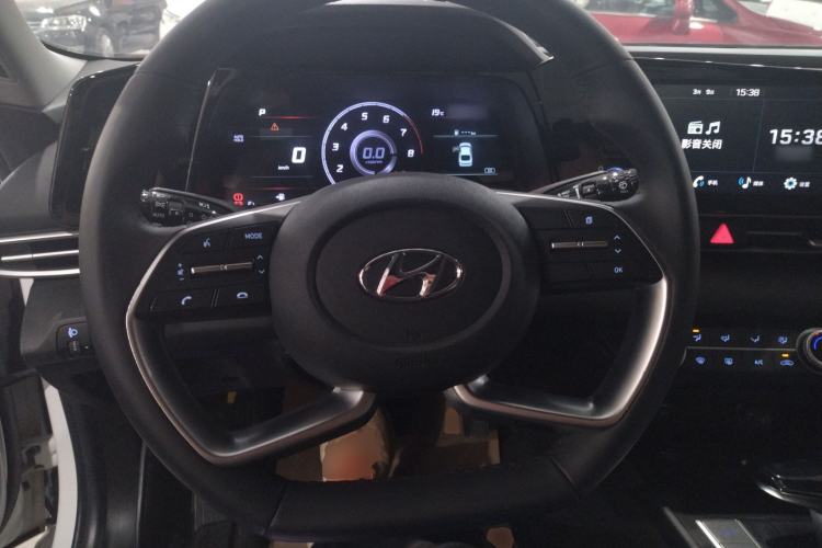 Used Hyundai Elantra 2021 1.5L CVT GLX Elite Edition
