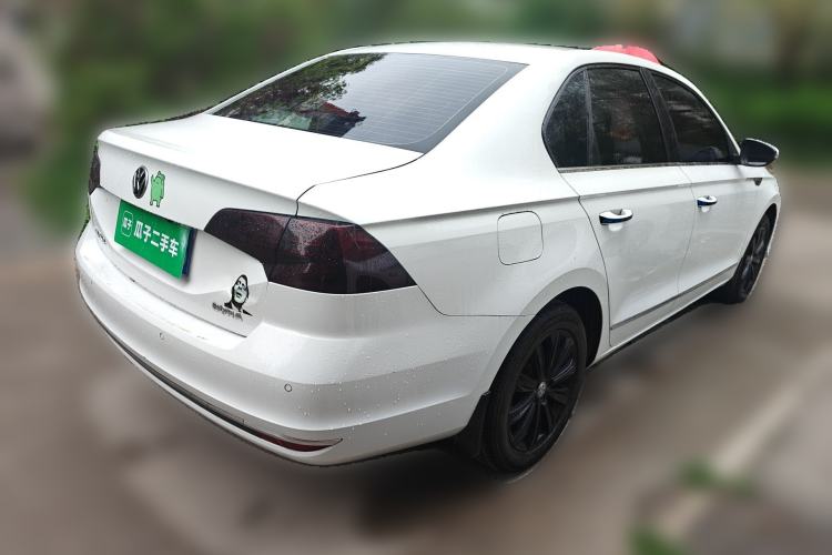 Used Volkswagen Bora 2016 1.6L Automatic Comfort Model Rear Right 45 Deg