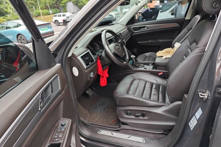 Used Volkswagen Teramont 2017 330TSI Two-Wheel-Drive Luxury Edition Driver Seat