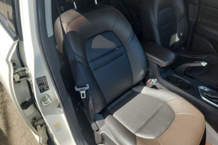 Used GAC Trumpchi GS4 2017 200T G-DCT Two-Wheel Drive Elite Edition
