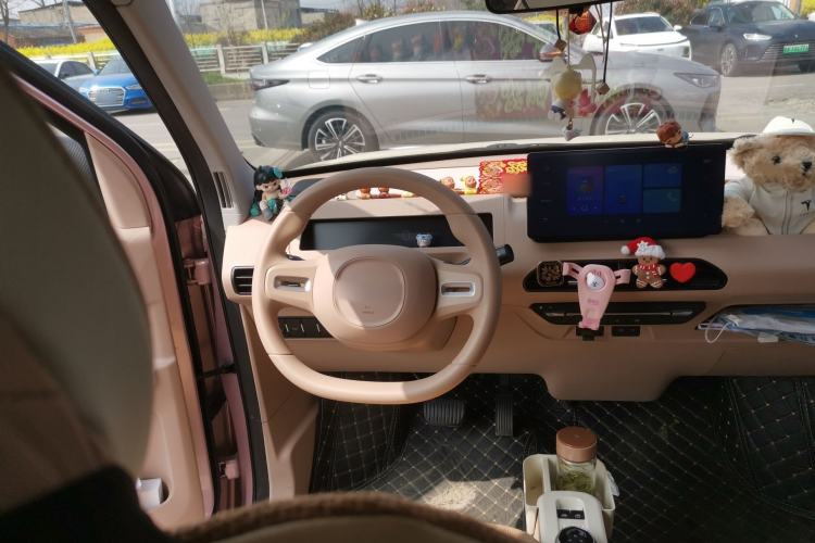 Used Geely Galaxy Panda 2024 Panda Mini 200km Endurance Bear