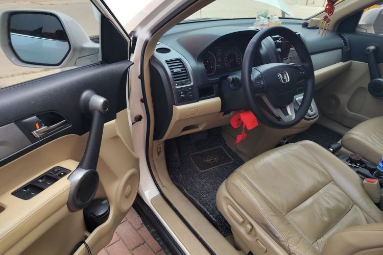 Used Honda CR-V 2010 2.4L automatic four-wheel drive luxury version Driver Seat