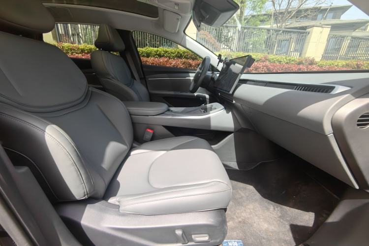 Used XPeng MONA M03 2024 515 Long-Range Interior 4