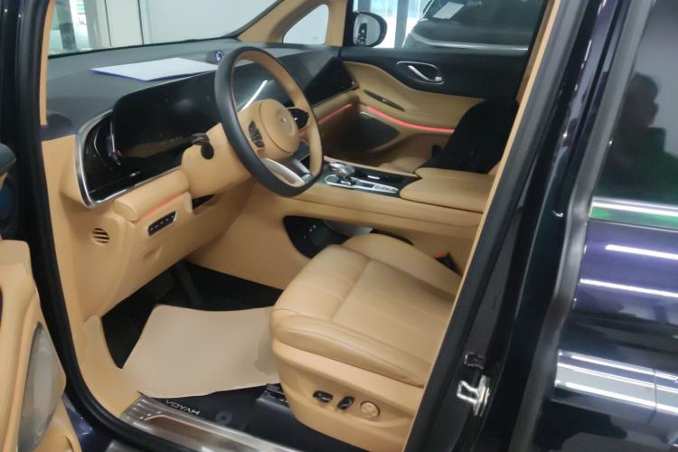 Used VOYAH Dream 2024 PHEV Extended-Range Premium Edition Driver Seat