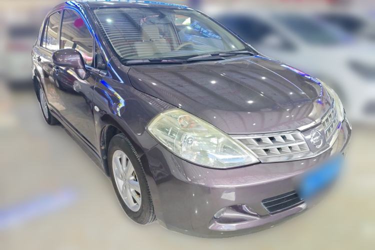 Used Nissan Tiida Sedan 2008 1.6L Automatic Fashion Edition Front Right 45 Deg