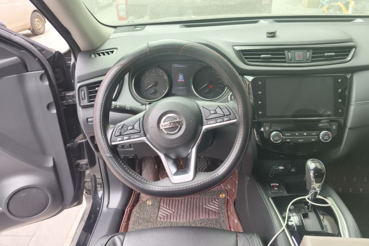 Used Nissan X-Trail 2019 2.0L CVT Smart Connect Comfort Edition 2WD Steering Wheel