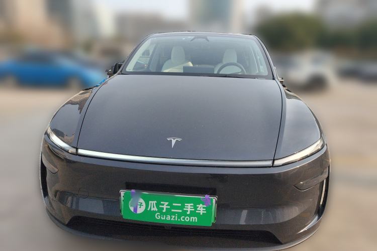 Used Tesla Model Y 2025 Long-Range All-Wheel Drive First Edition
