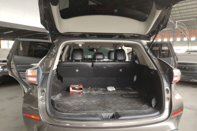 Used Nissan Murano 2019 2.5L XE Two-Wheel Drive Elite Version China VI Standard
