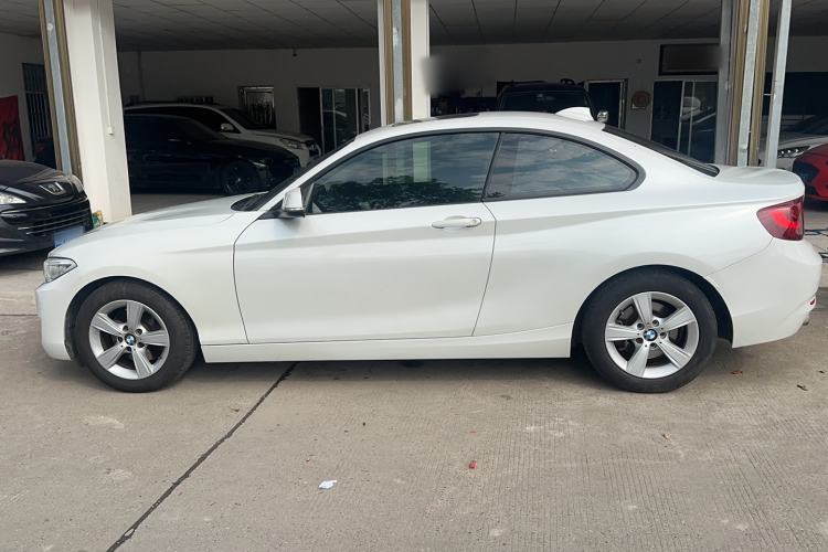 Used BMW 2 Series 2014 220i Leading Model