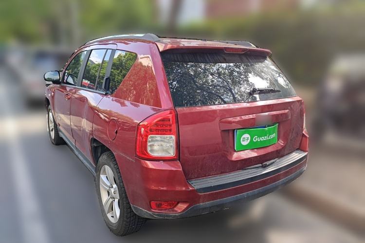 Used Jeep Compass 2013 2.4L four-wheel-drive sport version