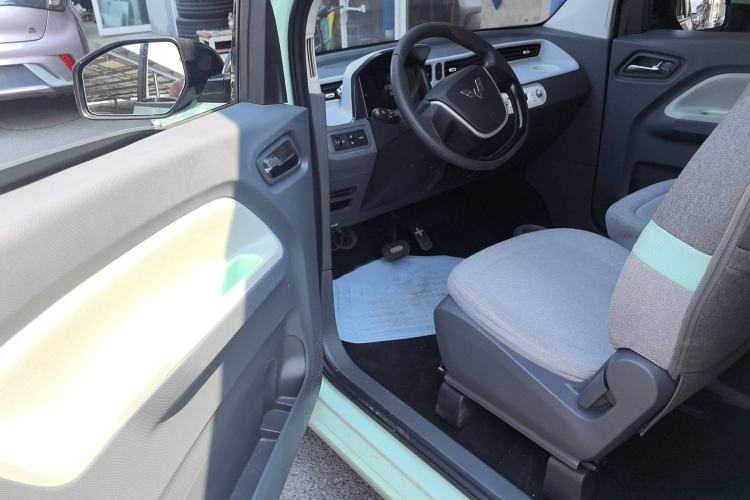 Used Wuling Hongguang MINIEV 2022 Macaron Premium Model – Lithium Iron Phosphate