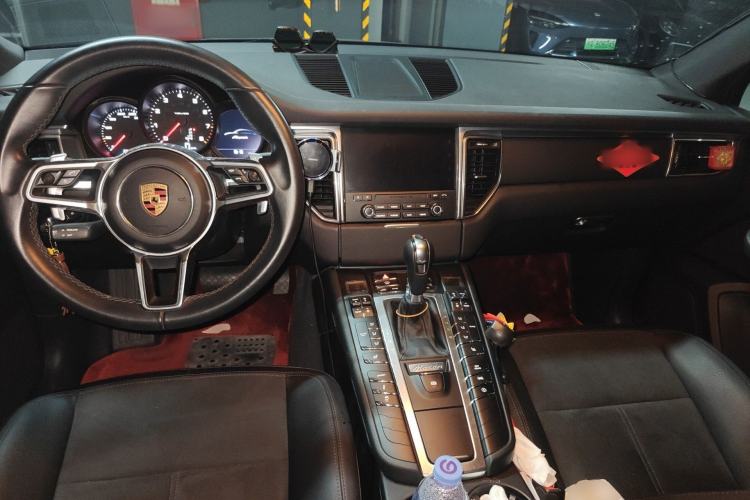 Used Porsche Macan 2016 Macan 2.0T
