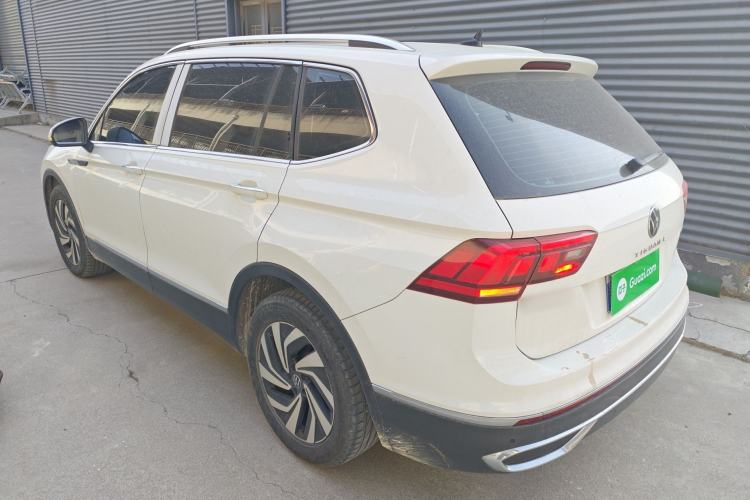 Used Volkswagen Tiguan L 2023 330TSI Automatic Two-Wheel Drive Smart Edition Exterior 2