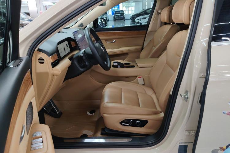 Used Hima AITO M5 2022 Pure Electric Rear-Drive Standard Edition Left Front Seat