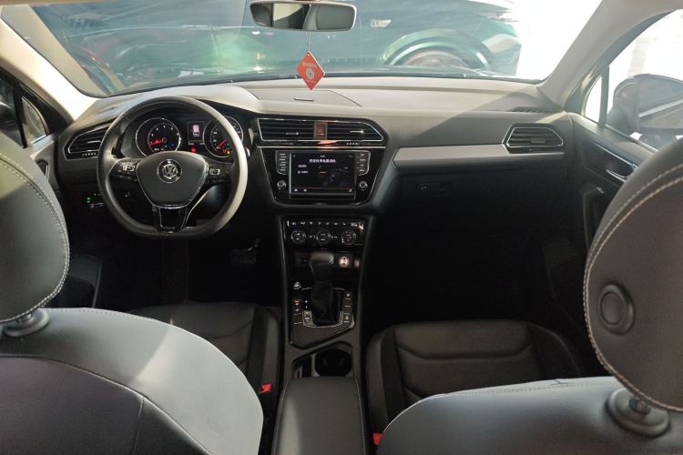 Used Volkswagen Tiguan L 2017 330TSI Automatic Two-Wheel Drive Luxury Edition