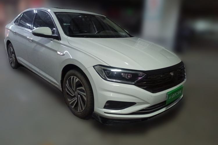 Used Volkswagen Sagitar 2021 280TSI DSG Excellence Edition Front Right 45 Deg