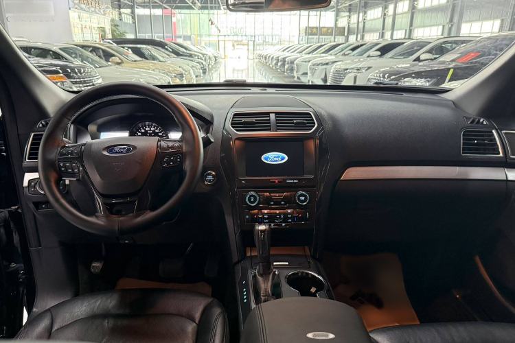 Used Ford Explorer (Import) 2017 2.3T Fashion Edition